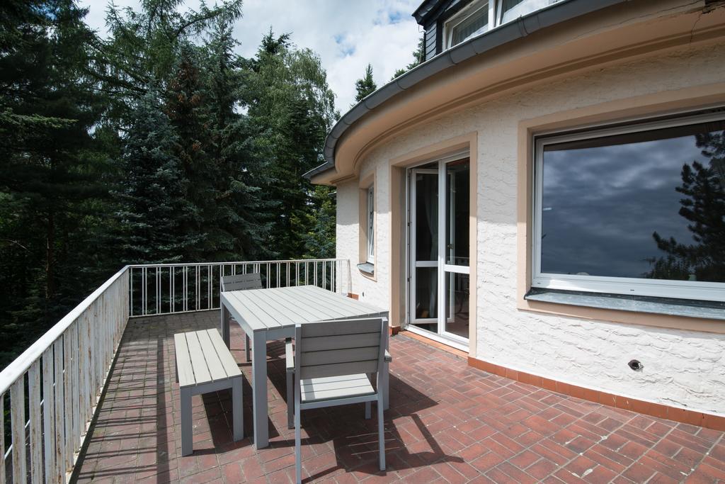 Villa Augustusberg Petrovice  Ngoại thất bức ảnh